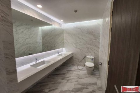 2 bedrooms Apartment in Bangkok, Thailand No. 98135 4