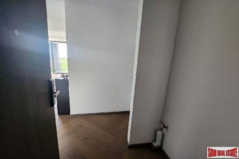 2 bedrooms Apartment in Bangkok, Thailand No. 98135 2