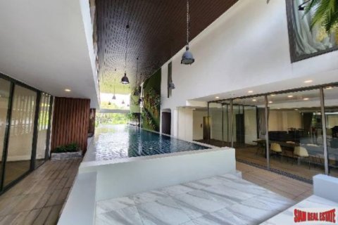 2 bedrooms Apartment in Bangkok, Thailand No. 98135 17