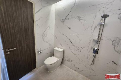 2 bedrooms Apartment in Bangkok, Thailand No. 98135 8