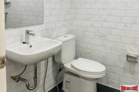 4 dormitorios House en Bangkok, Thailand No. 96093 16