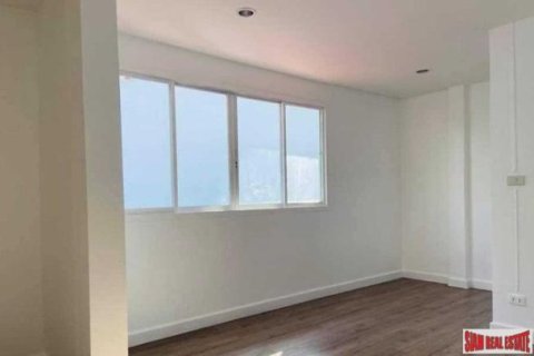 4 dormitorios House en Bangkok, Thailand No. 96093 14