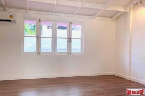 4 dormitorios House en Bangkok, Thailand No. 96093 13