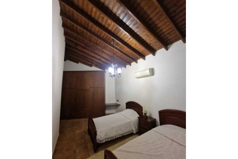 3 bedrooms House in Choulou, Cyprus No. 73062 13