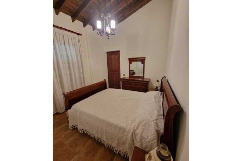 3 bedrooms House in Choulou, Cyprus No. 73062 12