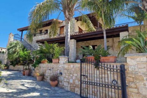 3 bedrooms House in Choulou, Cyprus No. 73062 1