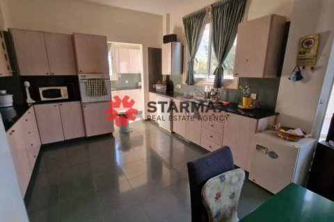 3 bedrooms House in Larnaca, Cyprus No. 82741 6