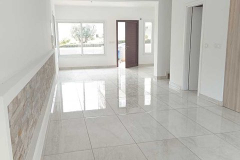 4 bedrooms House in Limassol, Cyprus No. 84451 3