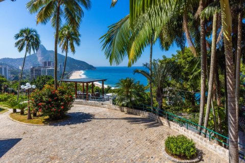 8 bedrooms Villa in Rio de Janeiro, Brazil No. 81946 14