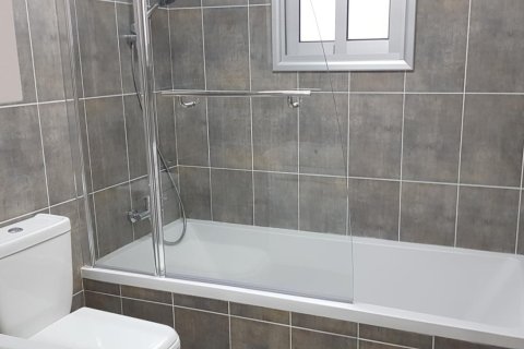 3 chambres Appartement à Limassol, Cyprus No. 105955 4