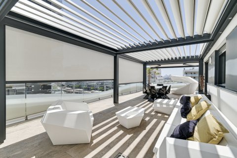 3 bedrooms Apartment in Barcelona, Spain No. 99111