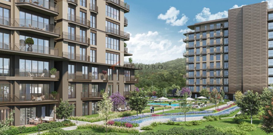 4 bedrooms Apartment in Sariyer, Turkey No. 116369