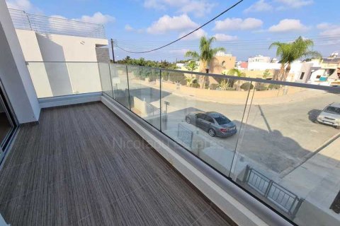 5 bedrooms House in Paphos, Cyprus No. 78644 14