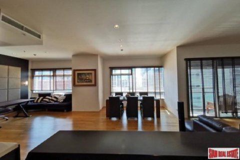 3 bedrooms Apartment in Bangkok, Thailand No. 96942 6