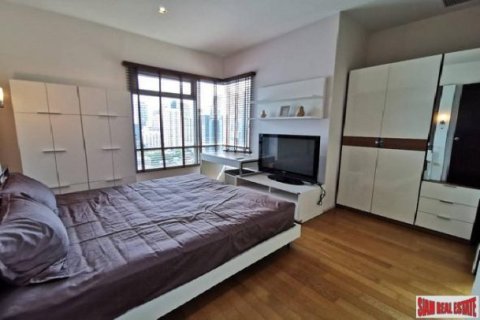 3 bedrooms Apartment in Bangkok, Thailand No. 96942 16