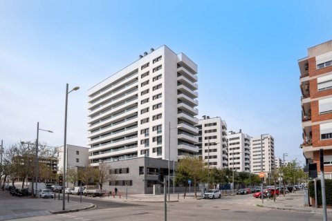Квартира с 3 спальнями в Барселона, Испания №110601