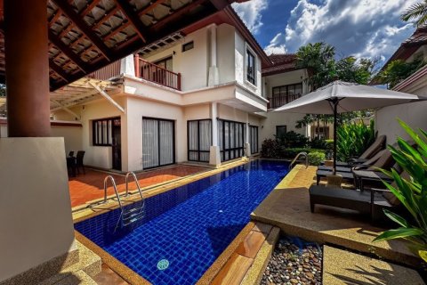 3 bedrooms Villa in Phuket, Thailand No. 97135 1