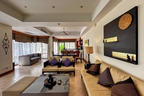 3 bedrooms Villa in Phuket, Thailand No. 97135 5