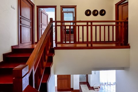 3 bedrooms Villa in Phuket, Thailand No. 97135 12