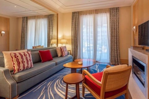 1 bedroom Apartment in Tivat, Montenegro No. 104718 2