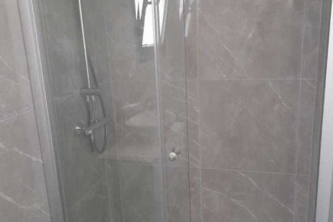 2 bedrooms Apartment in Limassol, Cyprus No. 32654 7