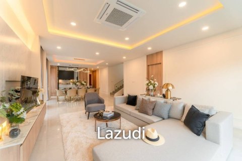 4 bedrooms House in Chiang Mai, Thailand No. 98027 6