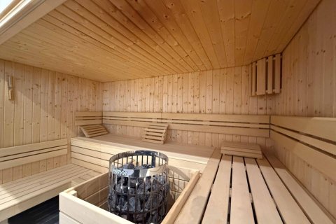 2 bedrooms Apartment in Champagny-en-Vanoise, France No. 99733 1