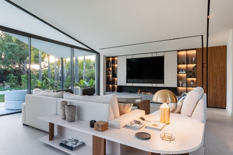 Вилла с 5 спальнями в Tan Xuan, Вьетнам №83970 30