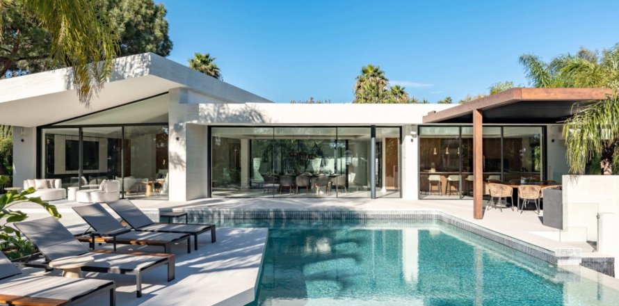 Вилла с 5 спальнями в Tan Xuan, Вьетнам №83970