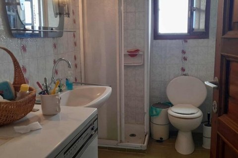 Дом с 5 спальнями в Салоники, Греция №113009 17