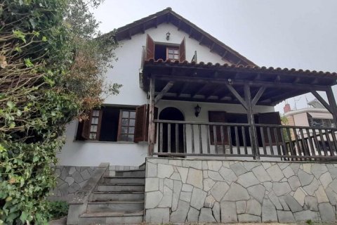 Дом с 5 спальнями в Салоники, Греция №113009 2