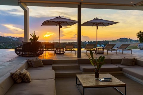5 bedrooms Villa in Ko Samui, Thailand No. 266 22