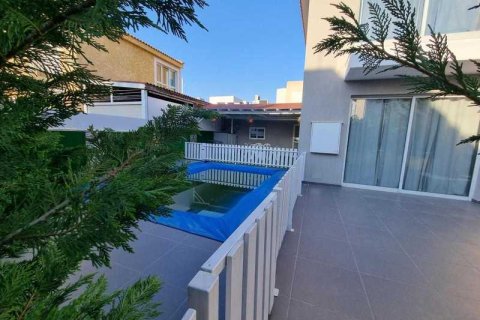 4 dormitorios Villa en Germasogeia, Cyprus No. 28888 4