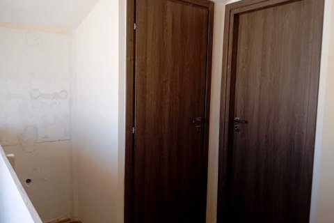 101m² Apartment in Argyroupoli, Greece No. 107569 14