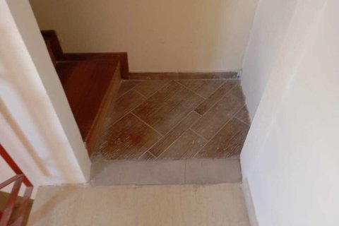 101m² Apartment in Argyroupoli, Greece No. 107569 27