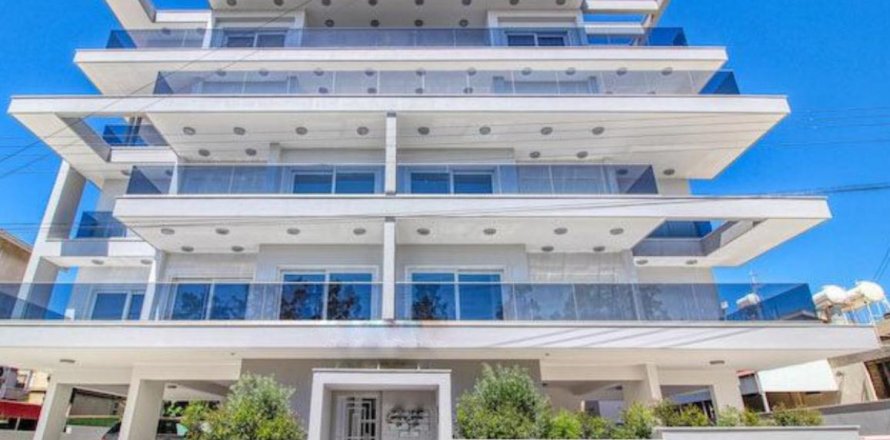 3 bedrooms Apartment in Limassol, Cyprus No. 106341