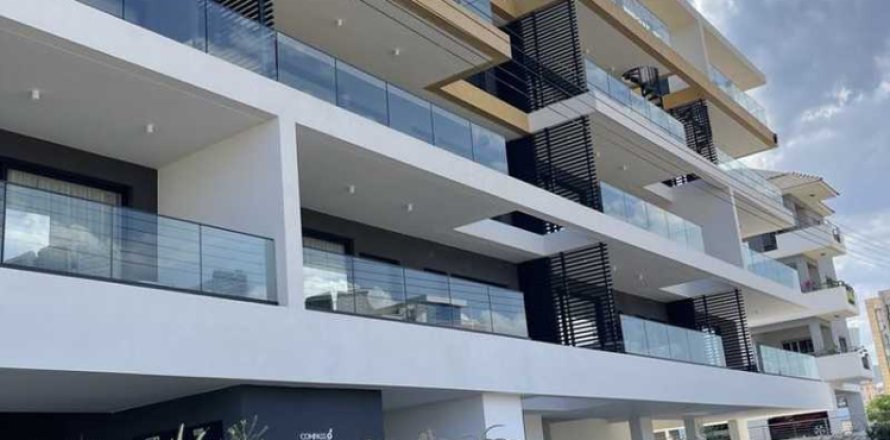 Пентхаус с 2 спальнями в Лимассол, Кипр №64190