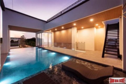 3 bedrooms Villa in Bangkok, Thailand No. 96980 13