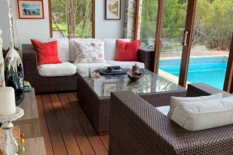 4 bedrooms House in Laneia, Cyprus No. 73705 9