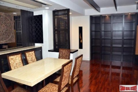 2 bedrooms Apartment in Bangkok, Thailand No. 96992 3