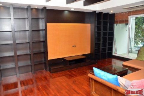 2 bedrooms Apartment in Bangkok, Thailand No. 96992 8