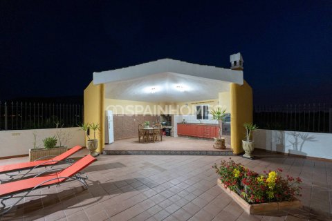 5 bedrooms Villa in Tan Binh, Vietnam No. 88325 2