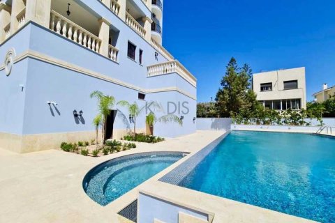 3 dormitorios Apartment en Limassol, Cyprus No. 103486 8