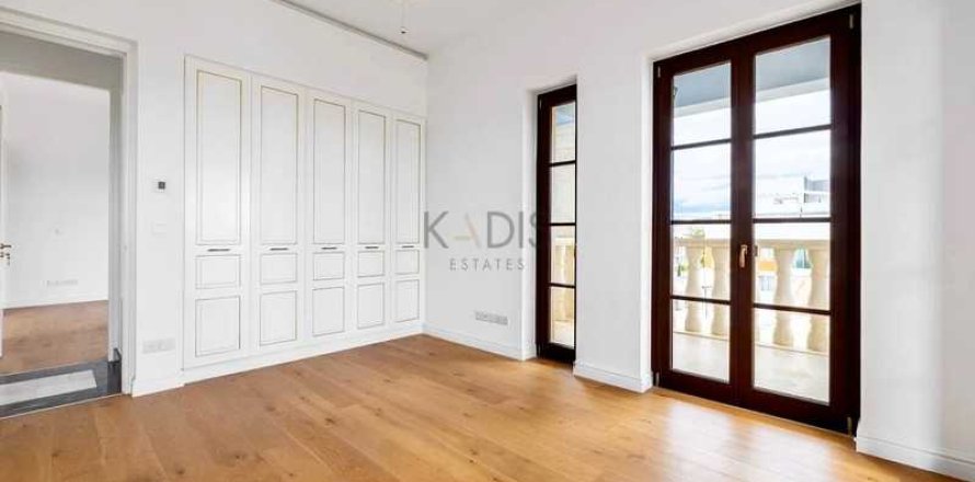 3 dormitorios Apartment en Limassol, Cyprus No. 103486