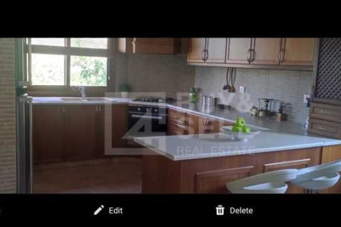 3 bedrooms House in Kato Platres, Cyprus No. 63328 12