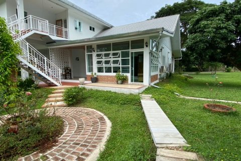 4 bedrooms House in Chiang Mai, Thailand No. 97519 21