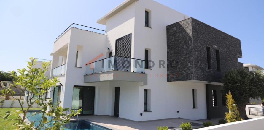 Вилла с 3 спальнями в Thuan Dien, Вьетнам №115525