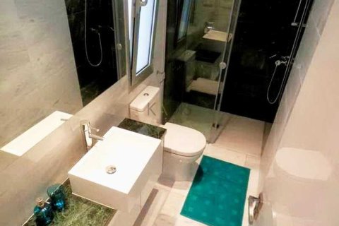 Квартира с 2 спальнями в Лимассол, Кипр №102154 12