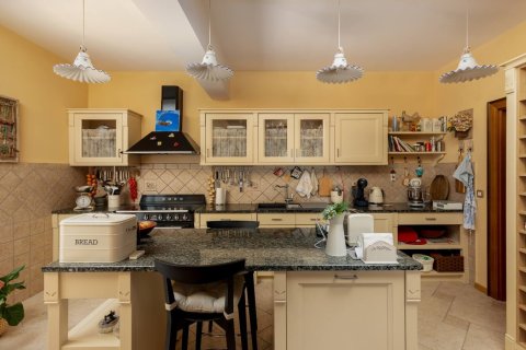 2 bedrooms Apartment in Kotor, Montenegro No. 66960 10