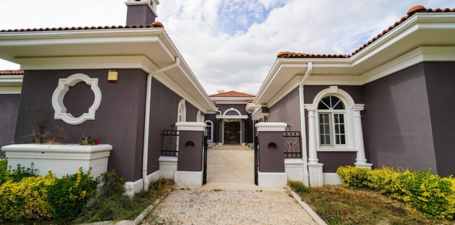 10 bedrooms Villa in Khanh Hoa, Vietnam No. 15810